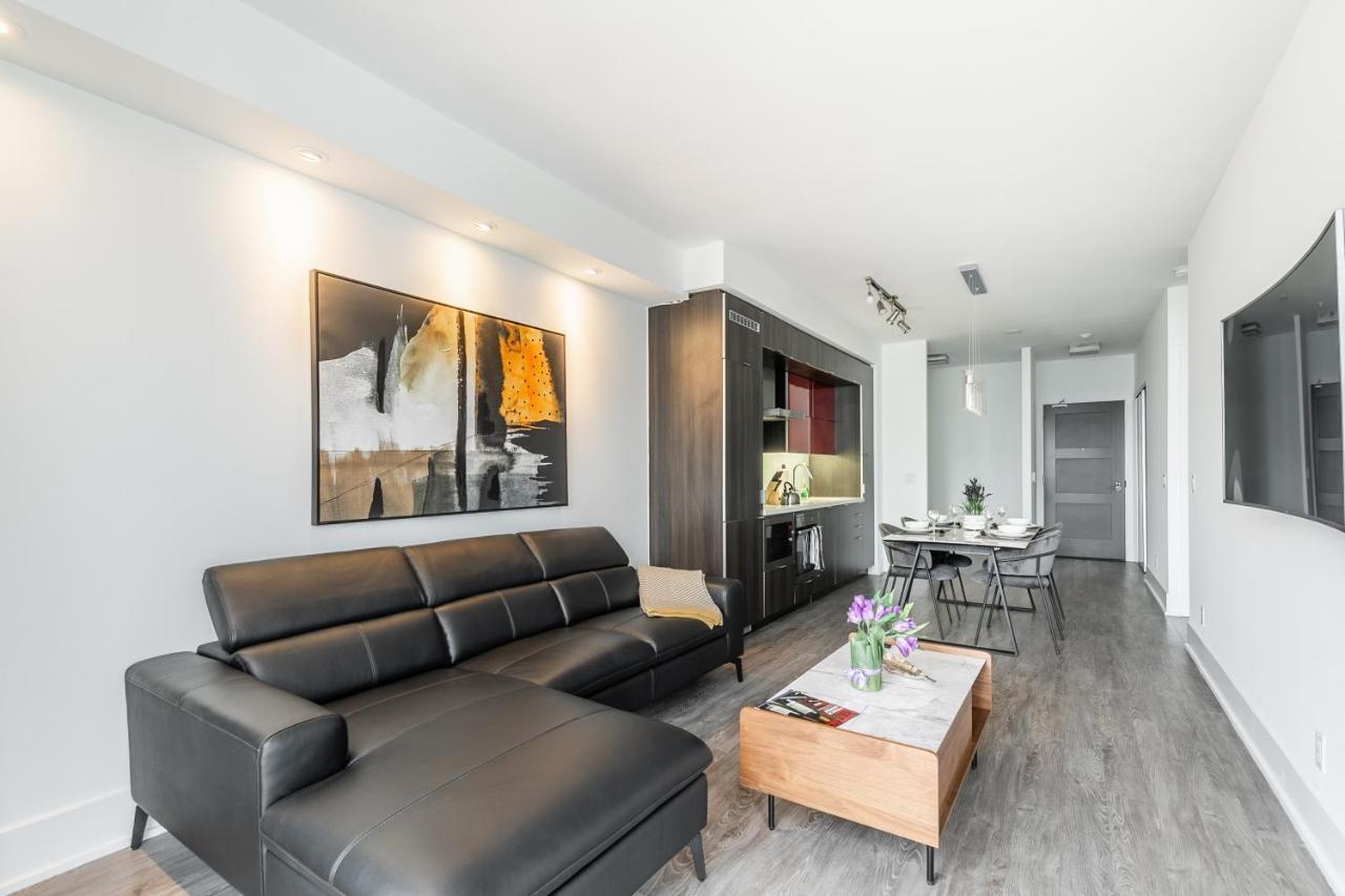 Stylish 1Br + Office Condo - Cn Tower View Торонто Екстер'єр фото