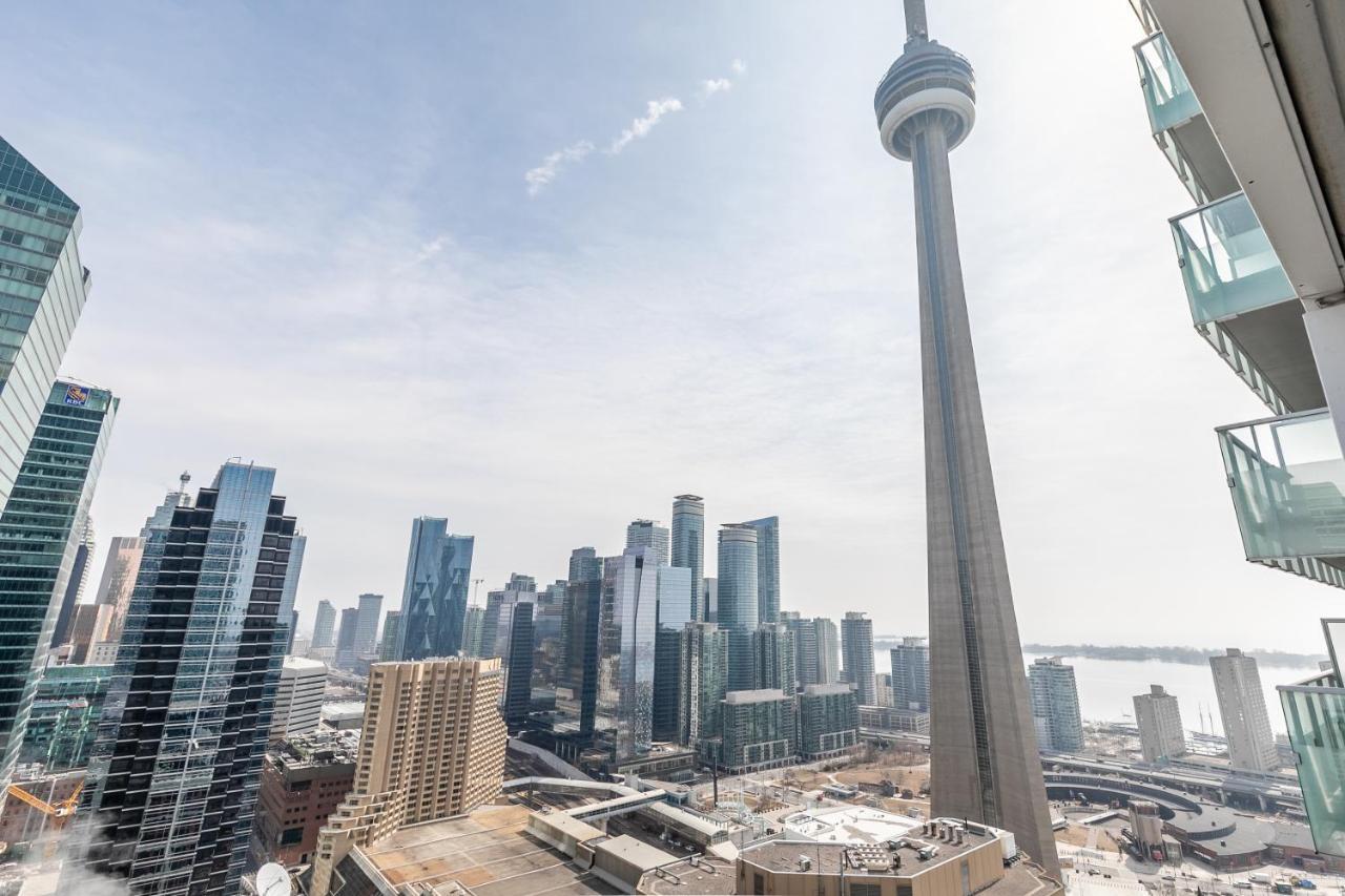 Stylish 1Br + Office Condo - Cn Tower View Торонто Екстер'єр фото